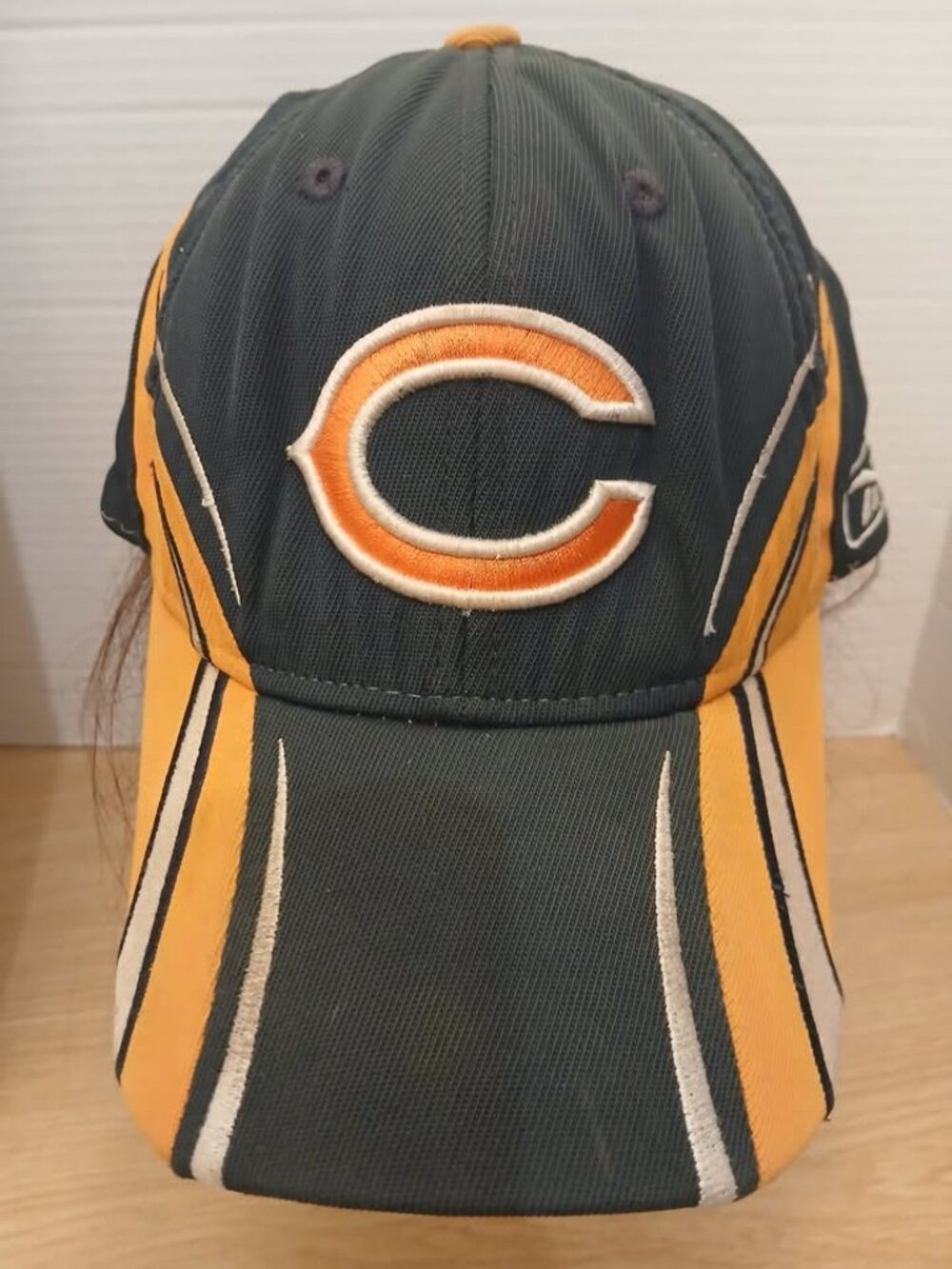 Chicago Bears Reebok Hat Cap Fitted L-XL Blue Orange